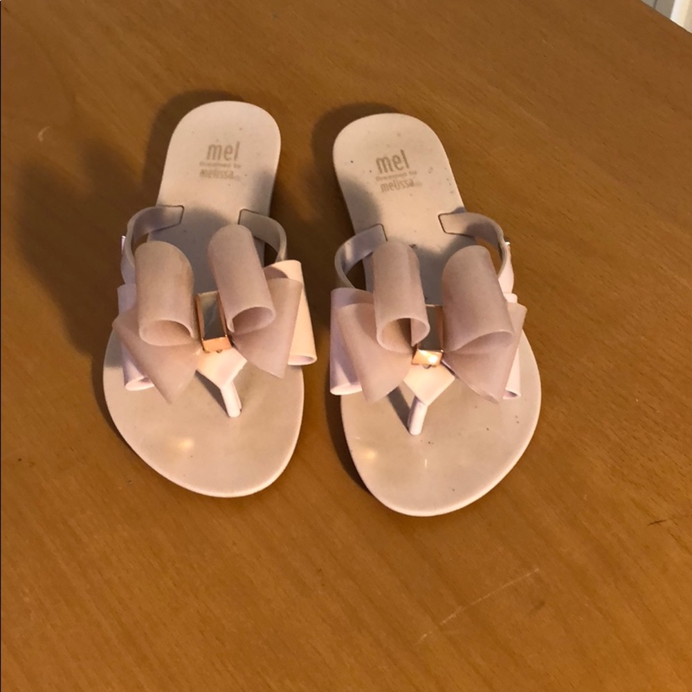 Mel by Melissa girls blush pink bow flip flop